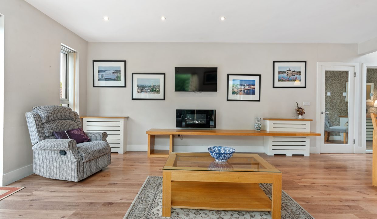 Belfort, Colmcille Avenue - interior-20