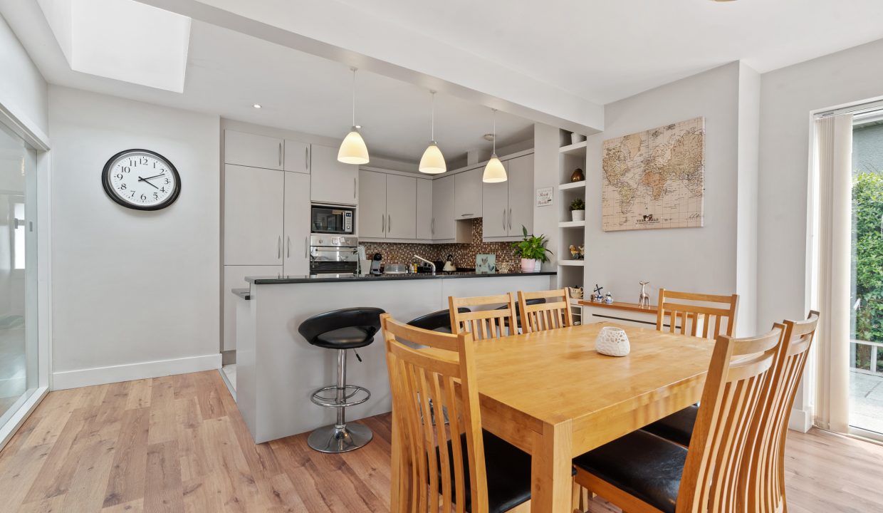 Belfort, Colmcille Avenue - interior-24