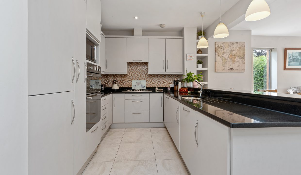 Belfort, Colmcille Avenue - interior-26
