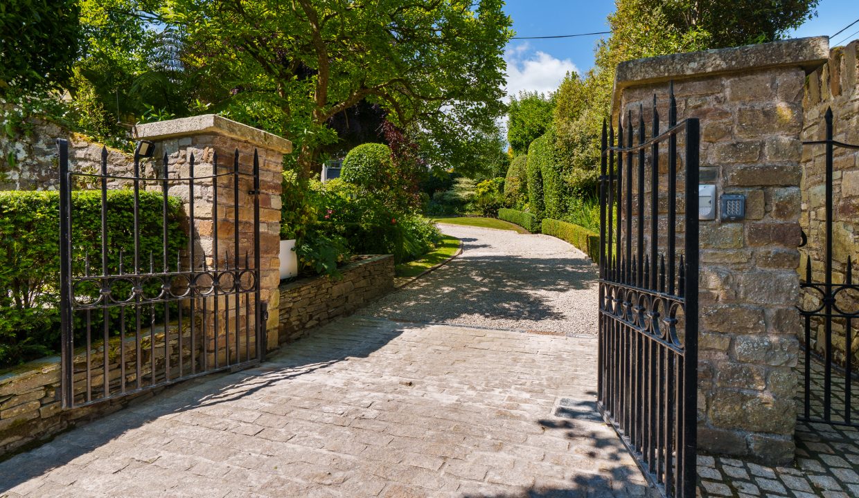 Woodview House - exterior-25