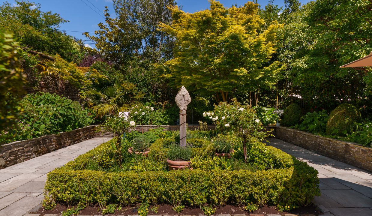 Woodview House - exterior-57