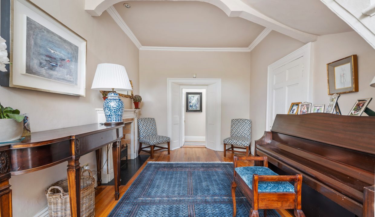 Woodview House - interior-1