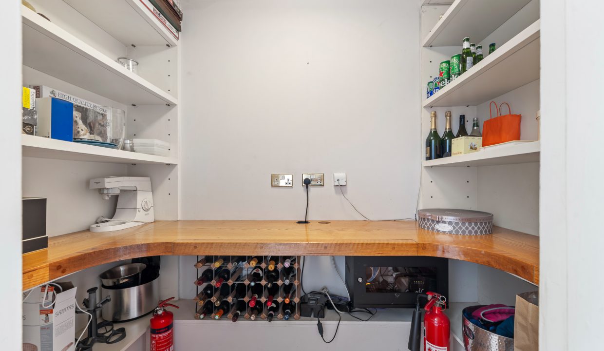 Woodview House - interior-20