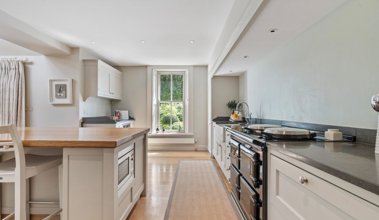 Woodview House - interior-22