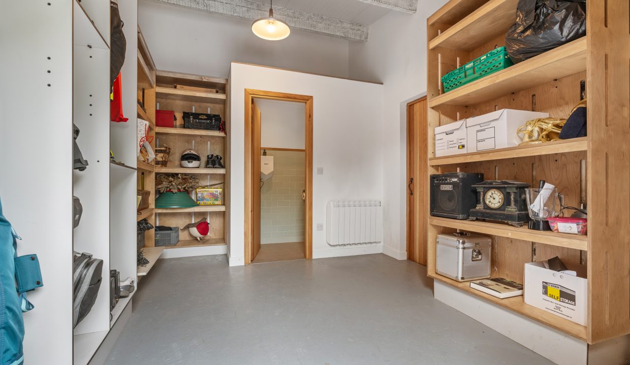 Woodview House - interior-64