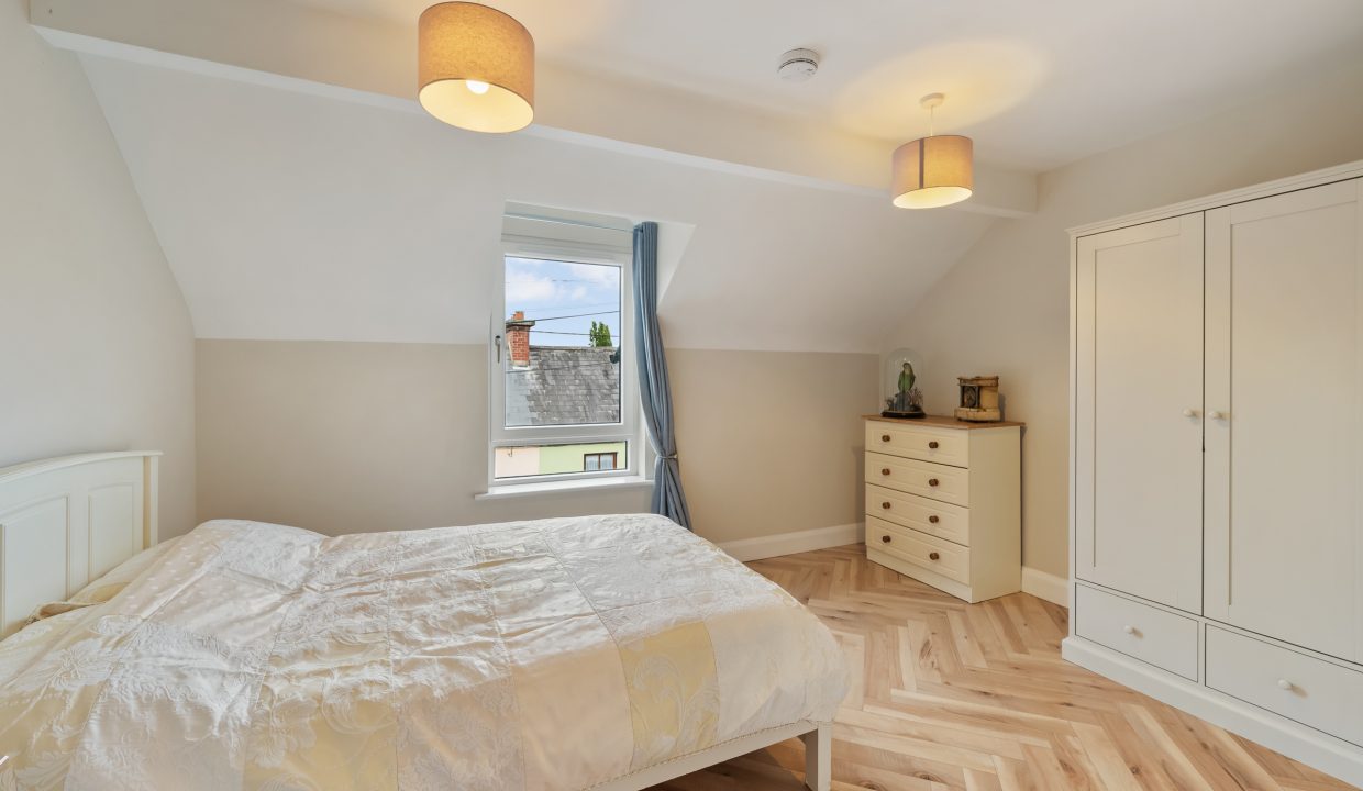 06.23 8 O'Connorville, off Tower Street, Cork - ERA - H-Pix WEB 14