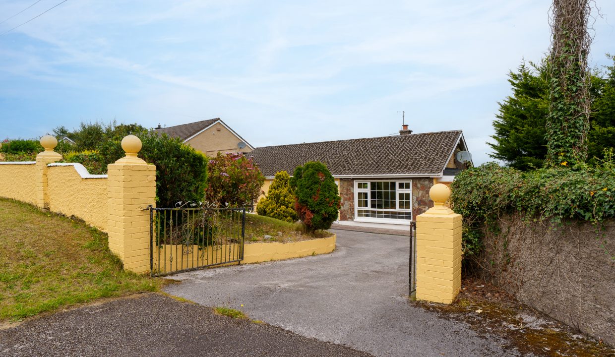 1 Nash_s Boreen, Fairhill - exterior-2