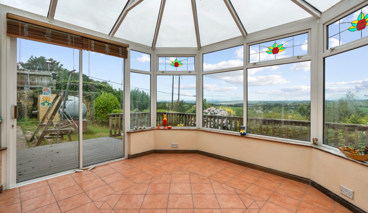 1 Nash_s Boreen, Fairhill - interior-13