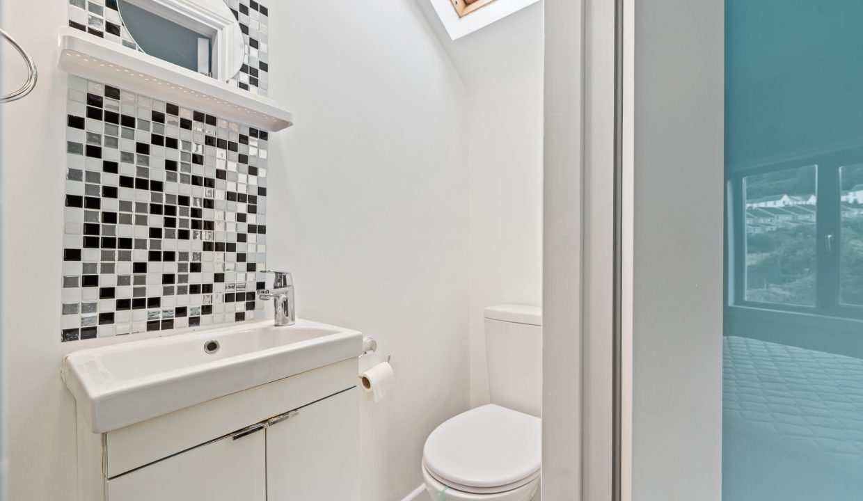 13 Lower Cork St, Macroom - interior-26