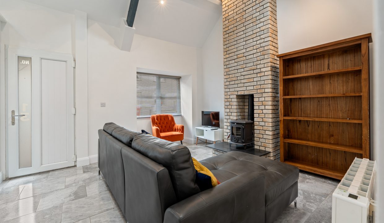 13 Lower Cork St, Macroom - interior-6