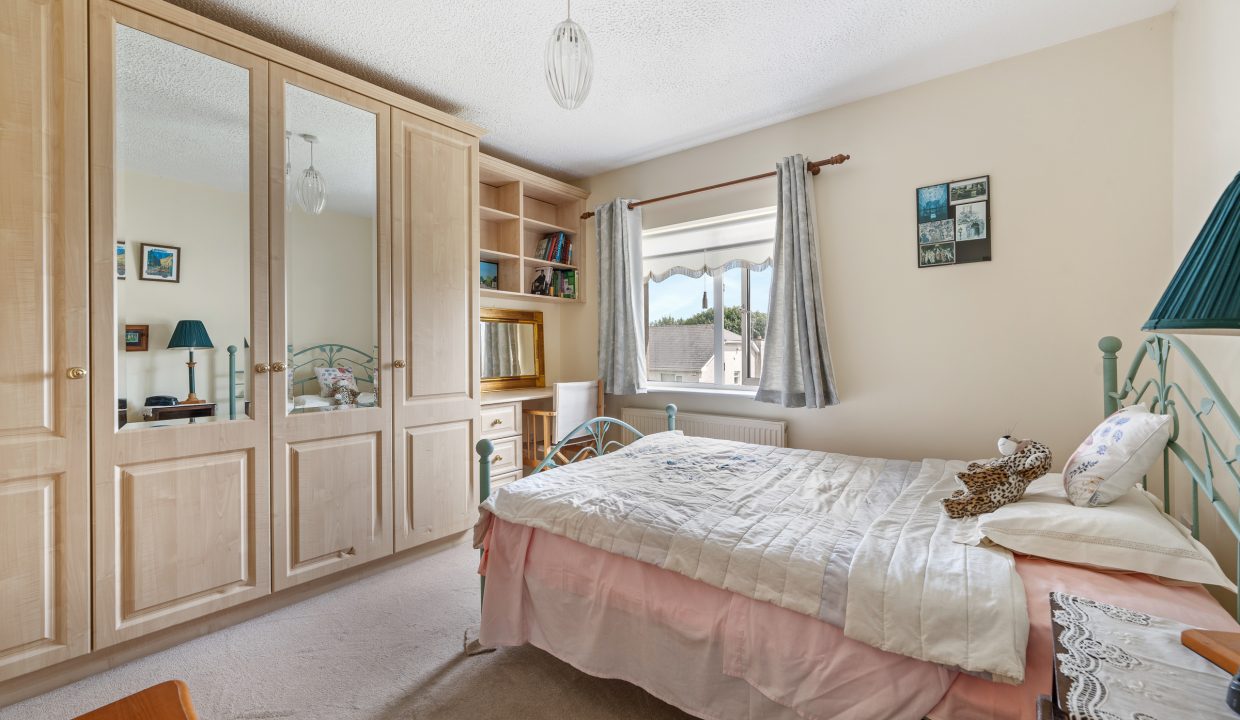 13 The Willows - interior-12