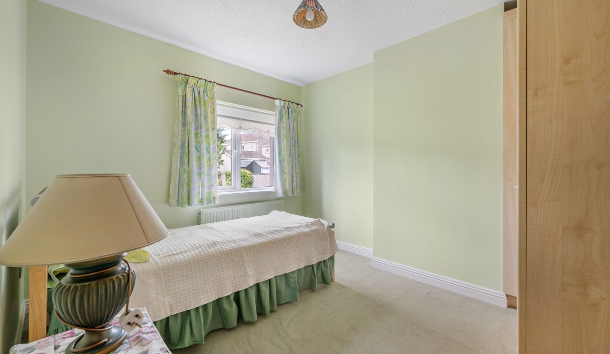 13 The Willows - interior-18