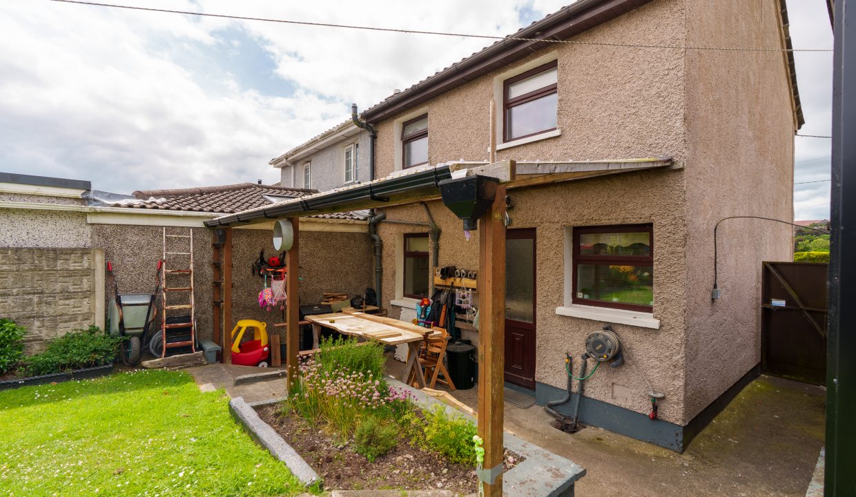 20 Innishannon Road - exterior-2