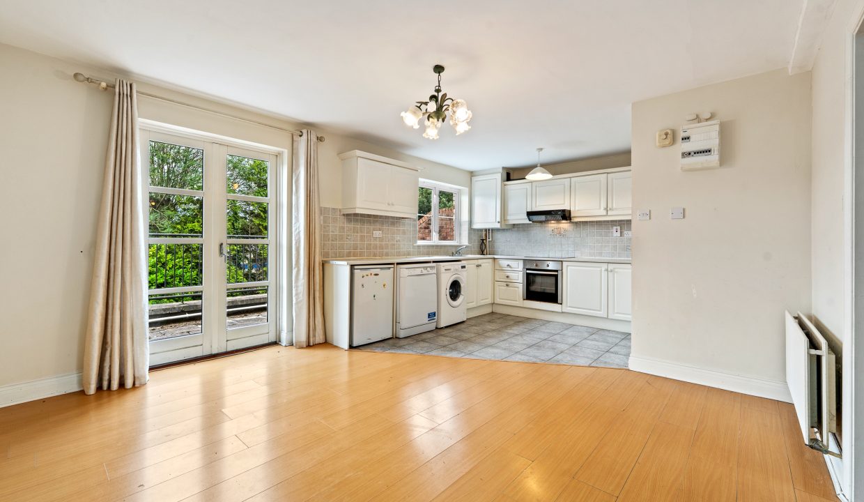 24 Summerville - Interior-7