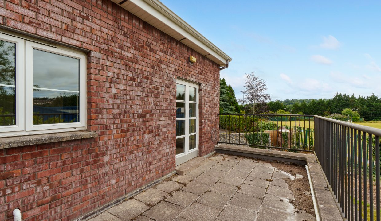 24 Summerville - exterior-3