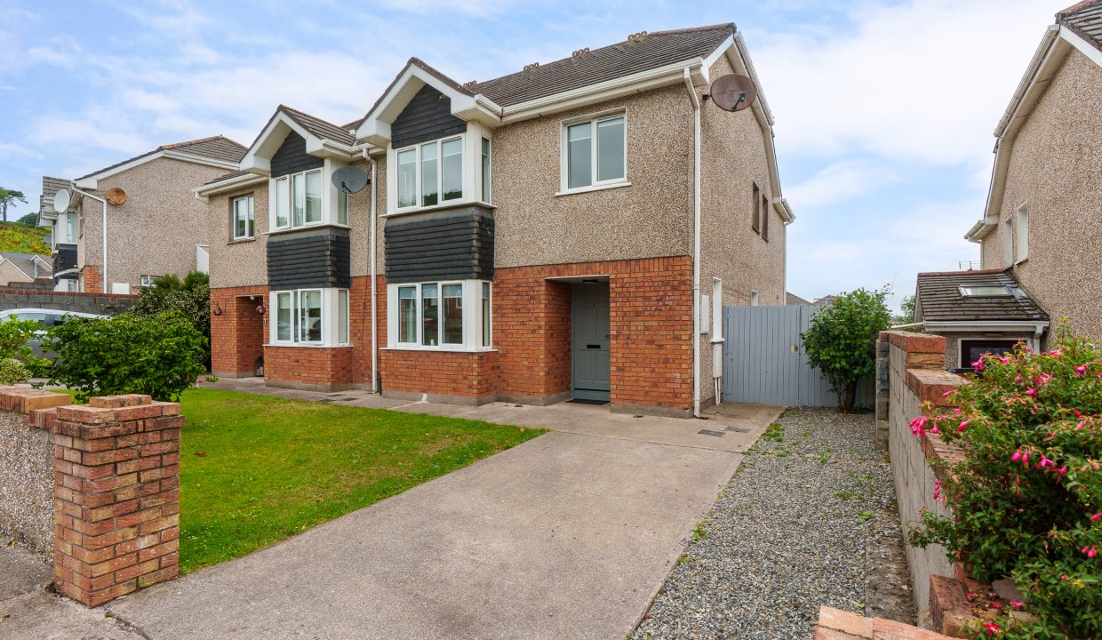 3 The Brambles - exterior-5
