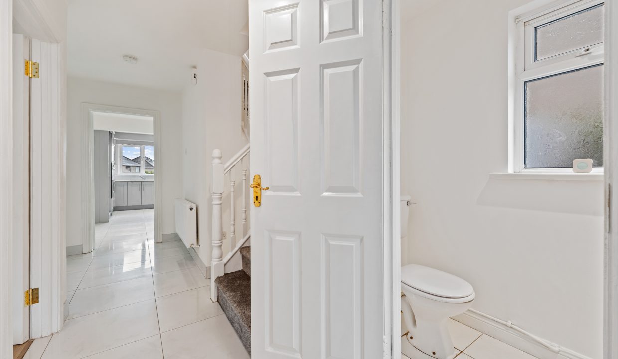 3 The Brambles - interior-14