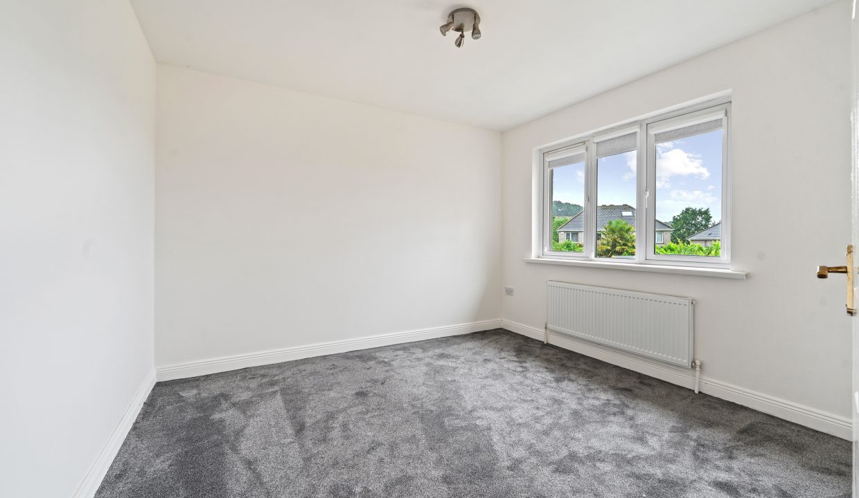 3 The Brambles - interior-22