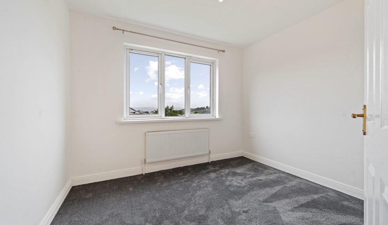 3 The Brambles - interior-24