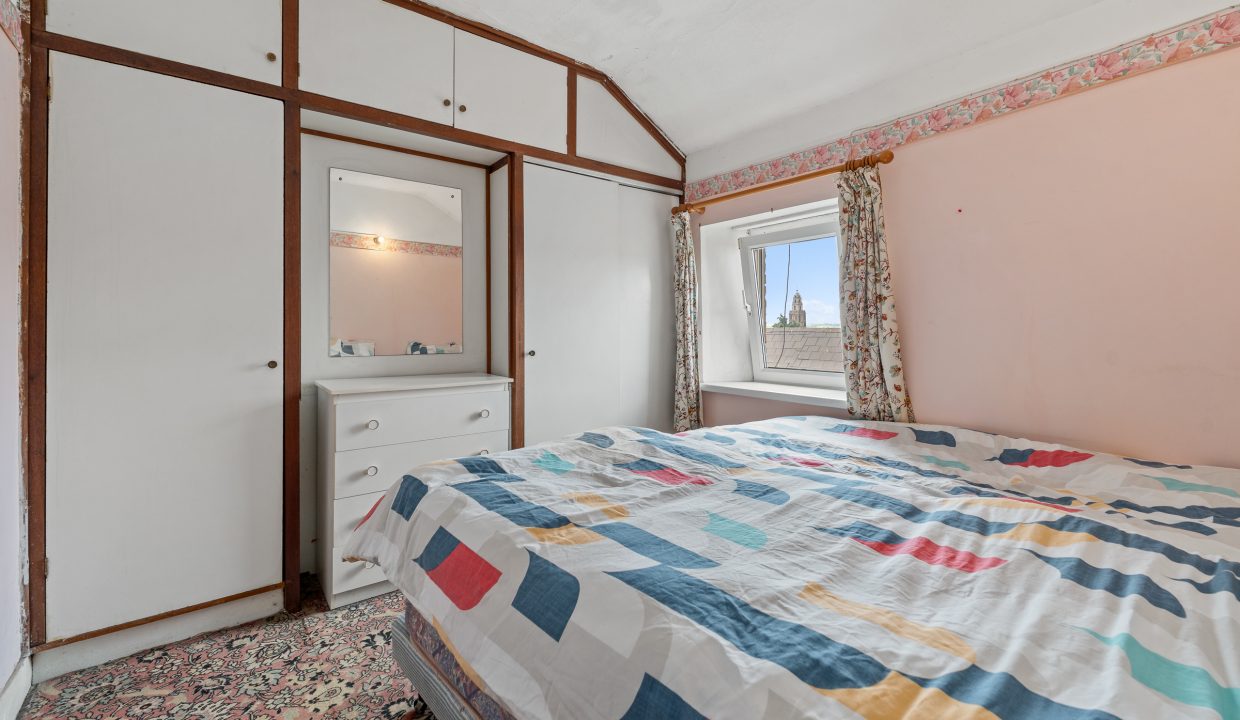 32 Sarsfield_s Terrace - interior-11