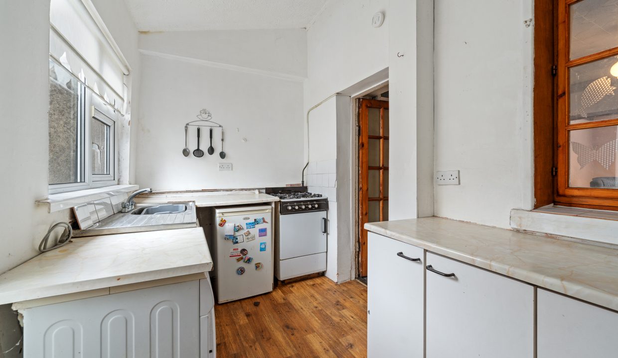 32 Sarsfield_s Terrace - interior-7