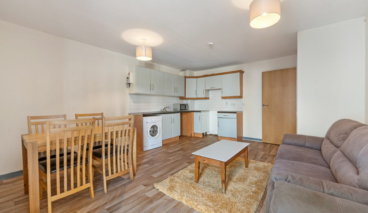 5 Glen Hall - interior-11
