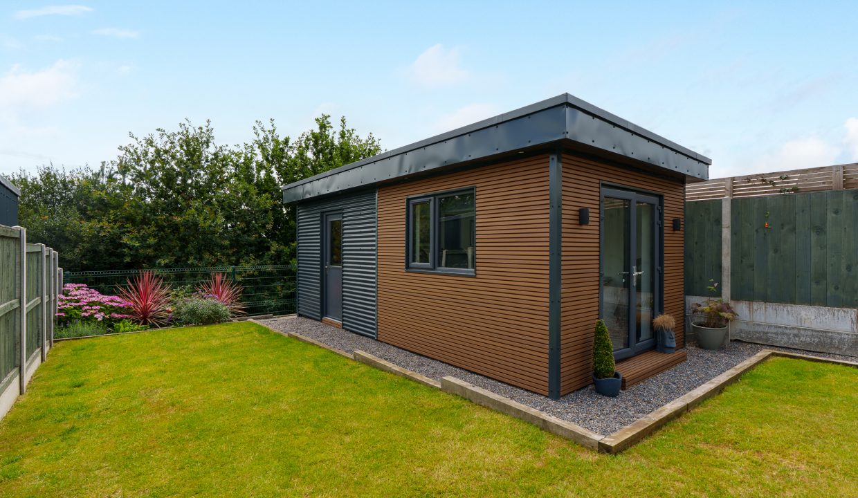 59 Blossom Hill - exterior-11