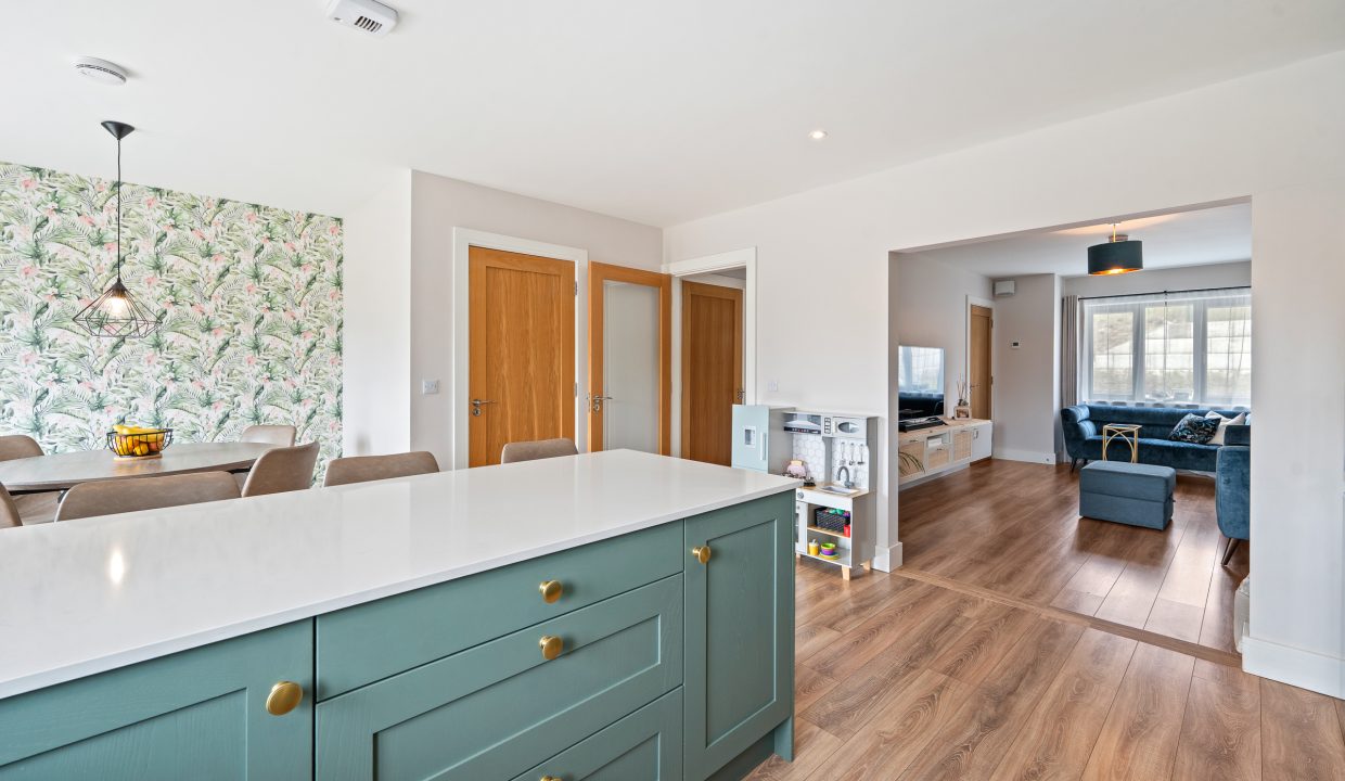 59 Blossom Hill - interior-12