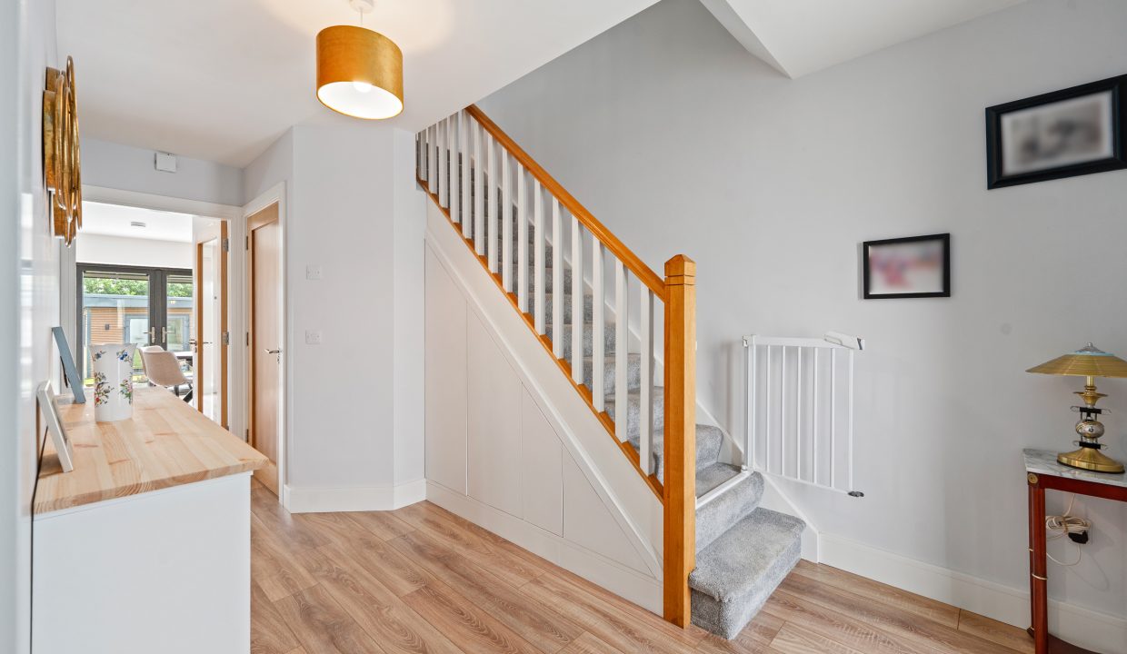 59 Blossom Hill - interior-2