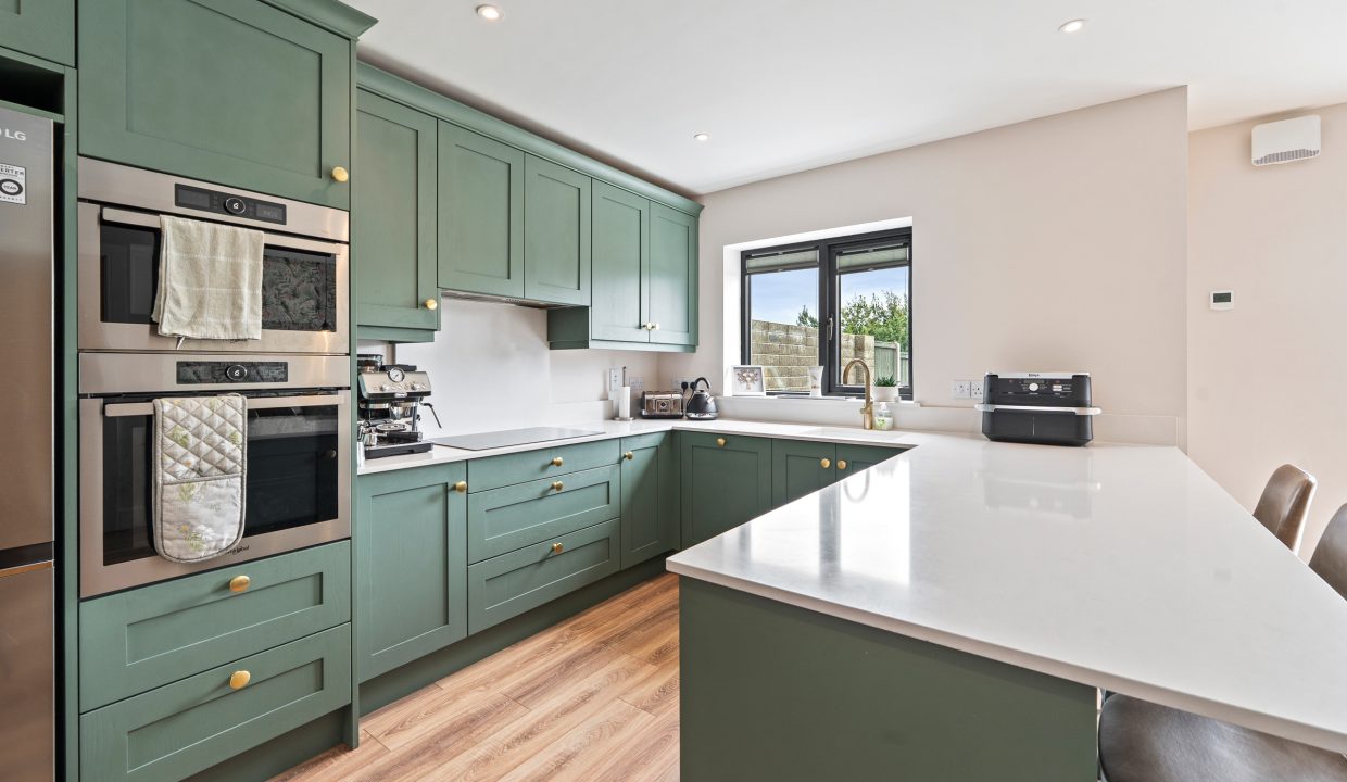59 Blossom Hill - interior-9