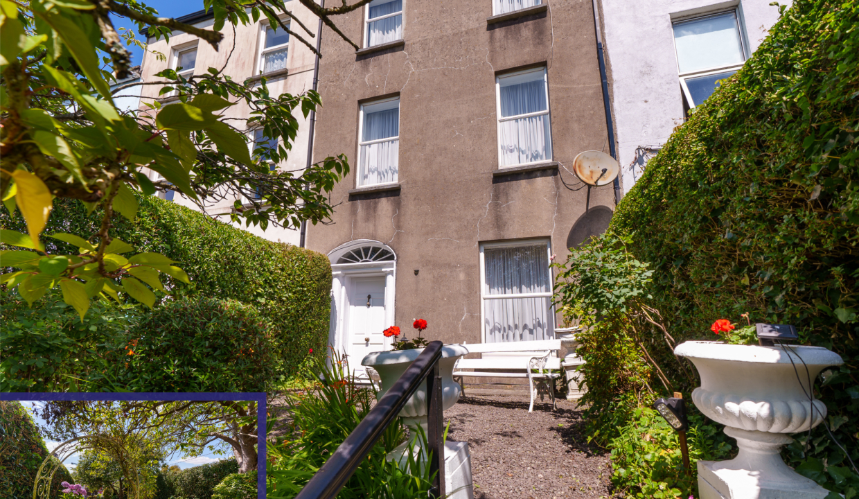8 Adelaide Terrace