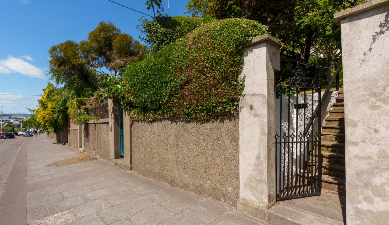 8 Adelaide Terrace - exterior-1