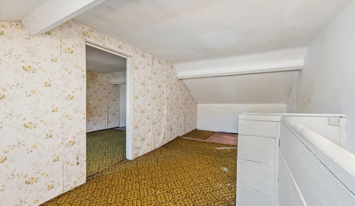 8 Adelaide Terrace - interior-32