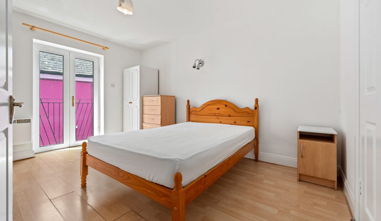 8 The Quays - interior-11