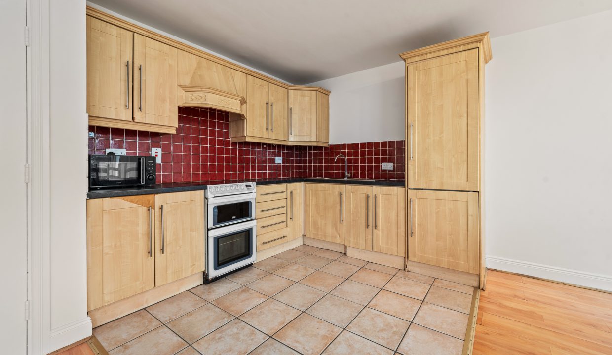 8 The Quays - interior-7