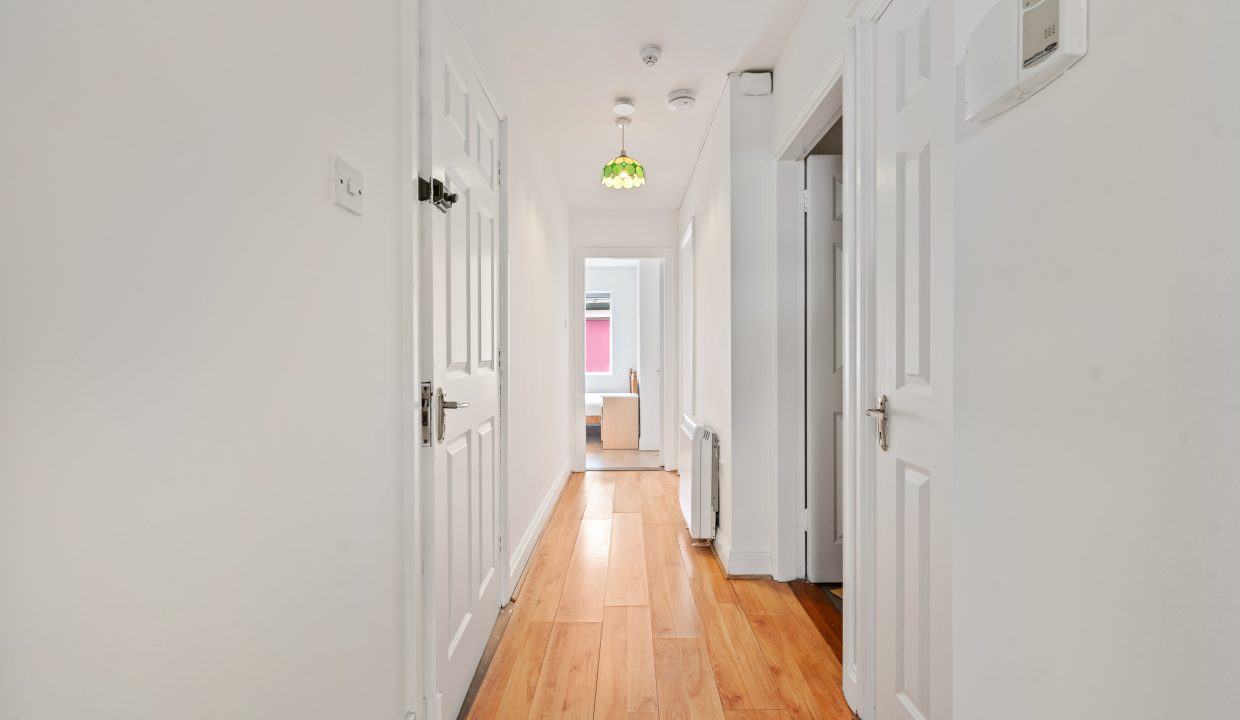 8 The Quays - interior-9