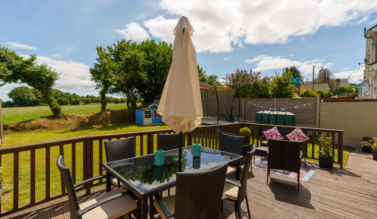 9 Clonard Lawn - exterior-4