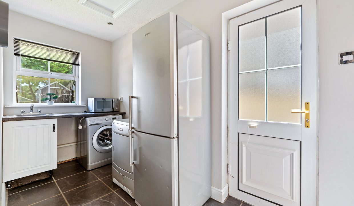 9 Clonard Lawn - interior-13