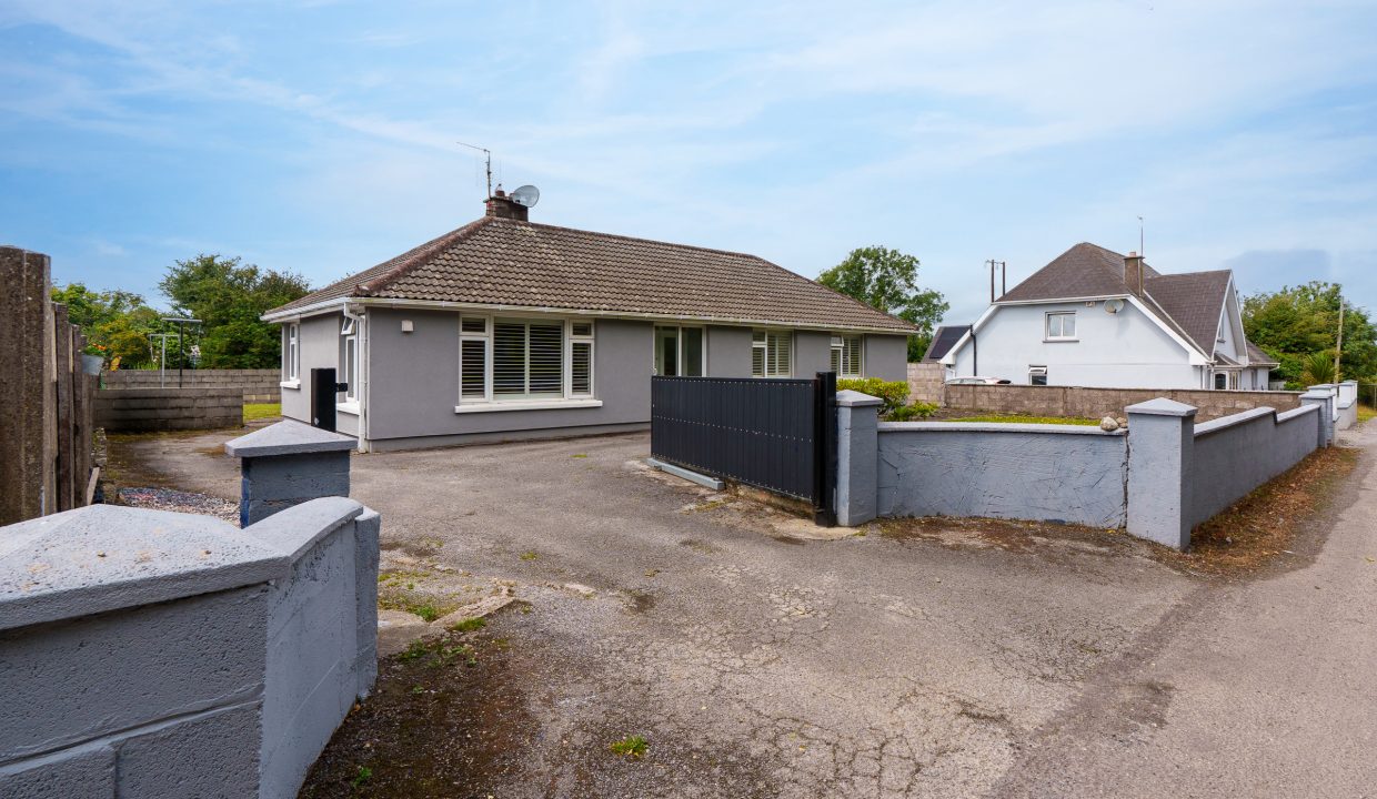 Loughbeg, Ringaskiddy - exterior-13