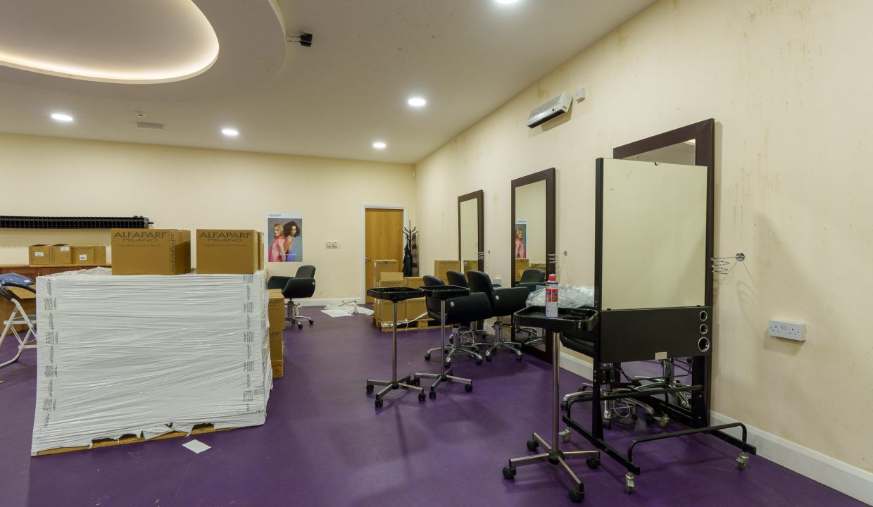 Unit - interior-27