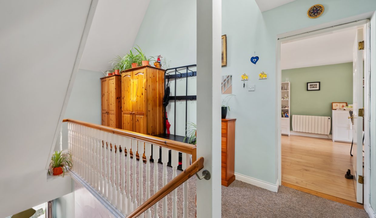 08.12 Apt 4, Granary wharf - ERA - H-Pix WEB 03