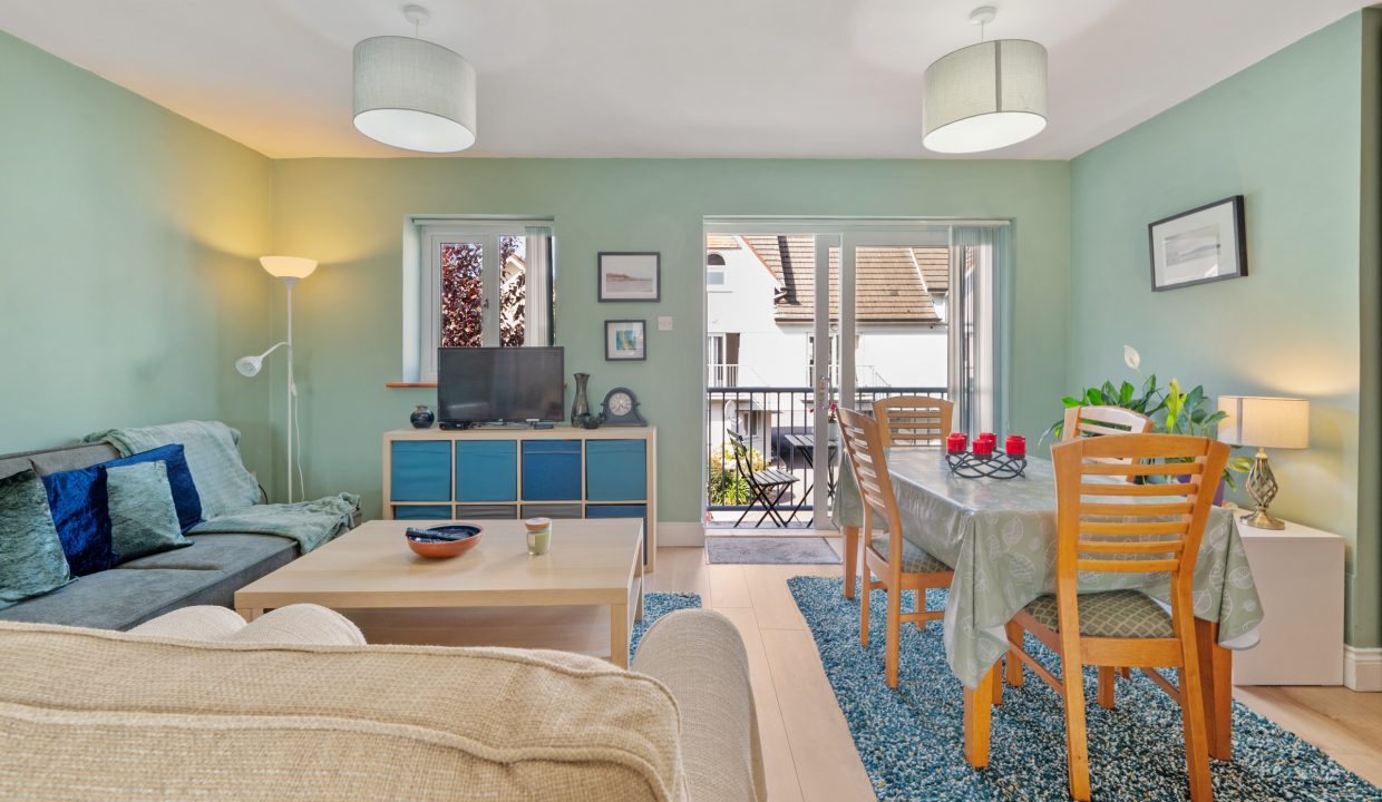 08.12 Apt 4, Granary wharf - ERA - H-Pix WEB 08