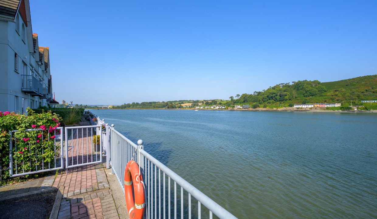 08.12 Apt 4, Granary wharf - ERA - H-Pix WEB 27