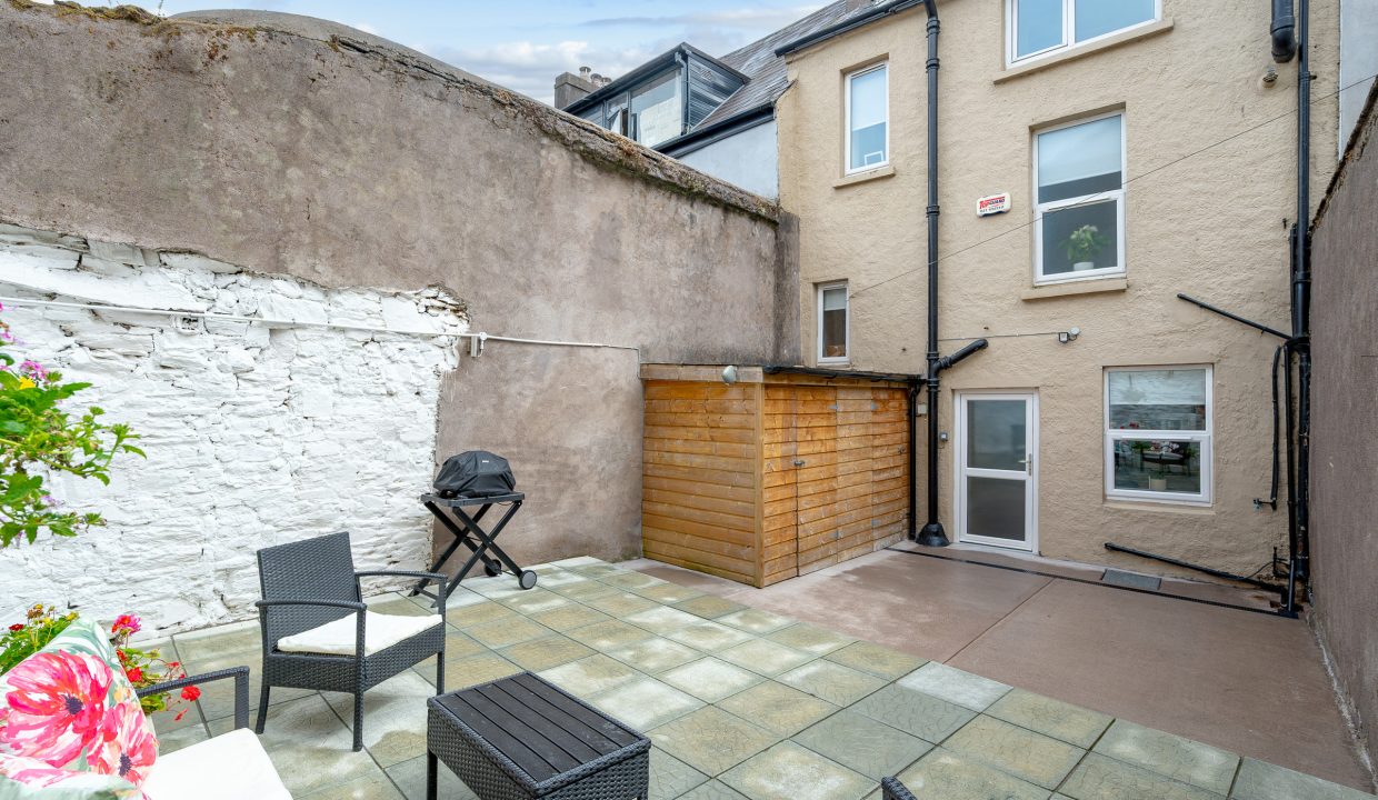 08.13 61 Gerald Griffin Street, Blackpool, Cork - ERA - H-Pix WEB 22