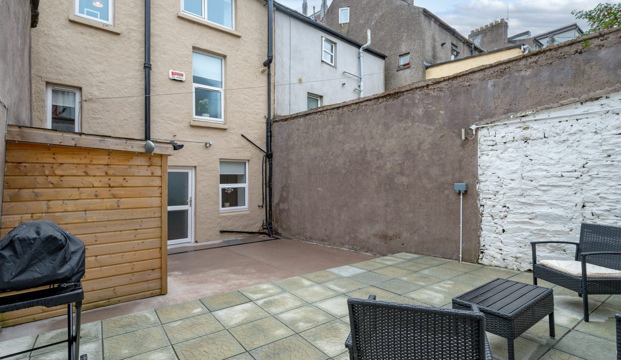 08.13 61 Gerald Griffin Street, Blackpool, Cork - ERA - H-Pix WEB 23