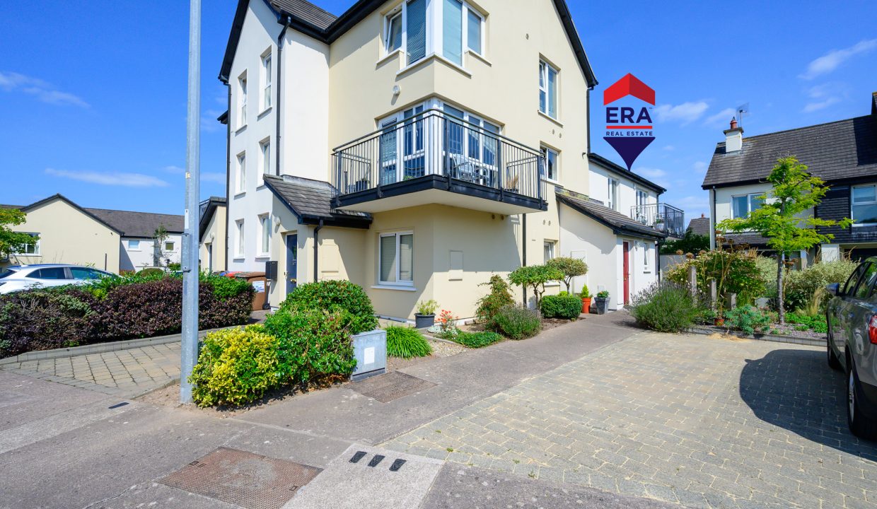 08.21 33 Highfield Ave, Ballincollig - ERA - H-Pix WEB 24