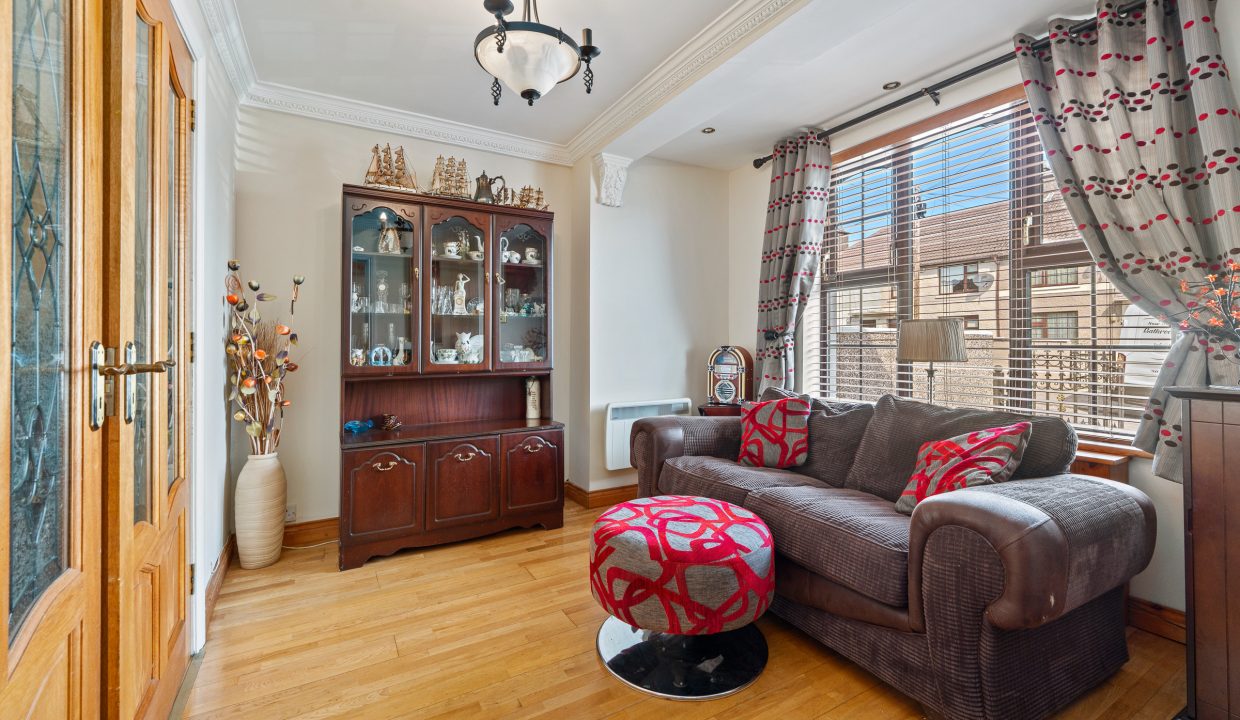 19 Templeacre Avenue - interior-2