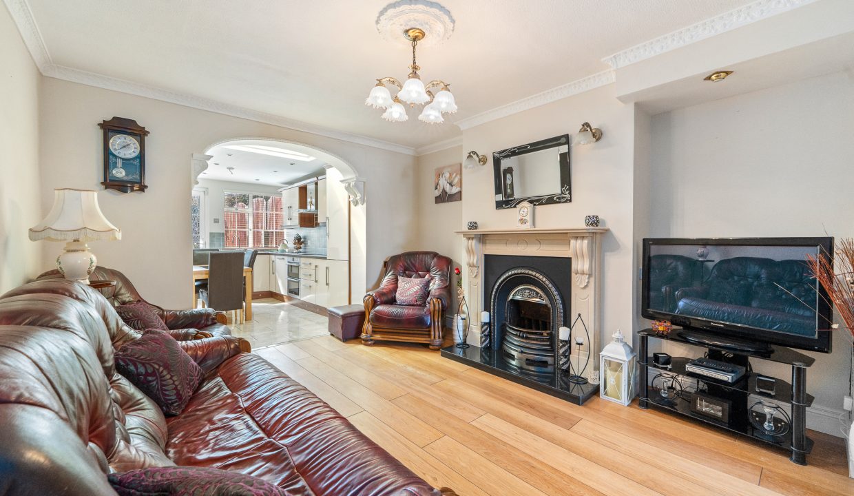 19 Templeacre Avenue - interior-5
