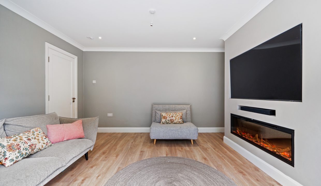 23 Woodlawn - interior-8