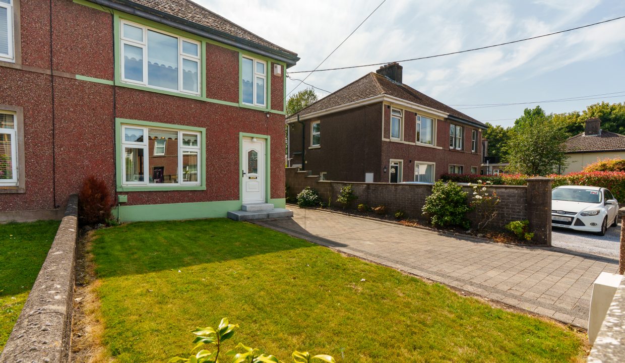 6 Lough Park - exterior-11